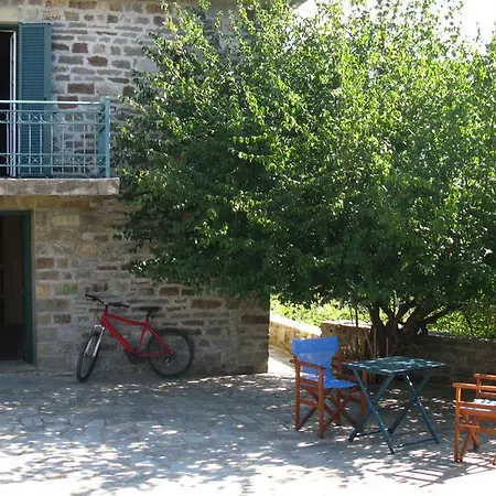Petrino Spiti Villa Fragkades Exterior photo